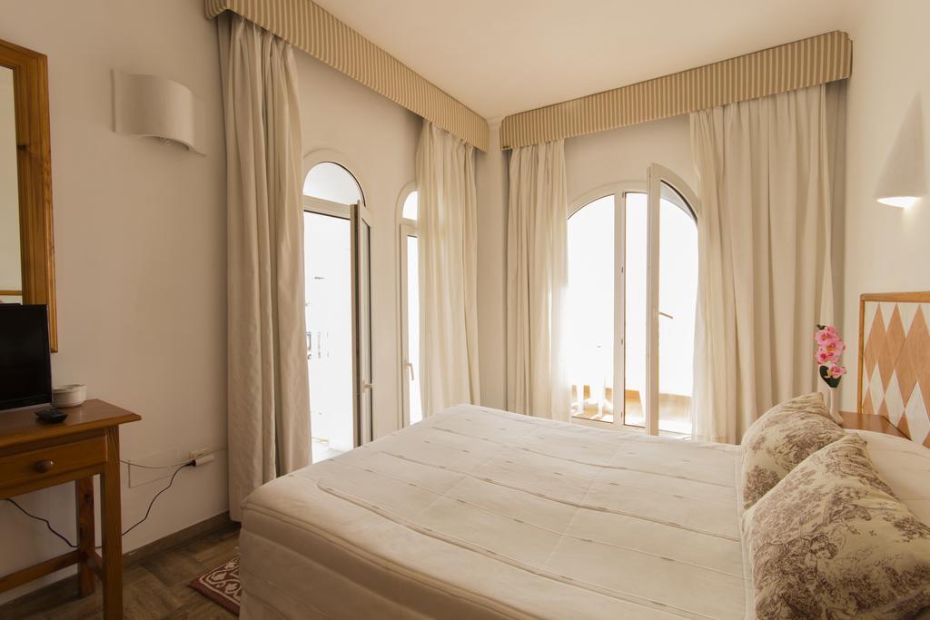 Hotel Sal Marina Mojacar Bagian luar foto